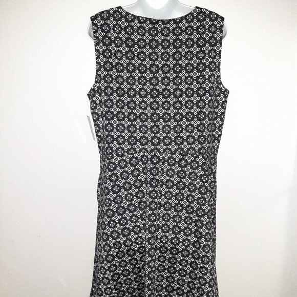 NEW NWT Dress W/Pockets! *Black & White, Croft & Barrow * Pull-Over * Sleeveless - Picture 8 of 8